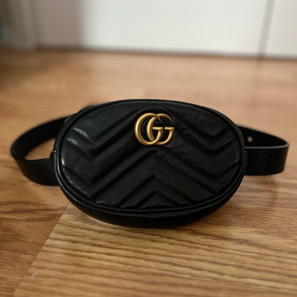 Gucci Black Leather Quilted Belt Pouch with Gold Hardware and dust bag